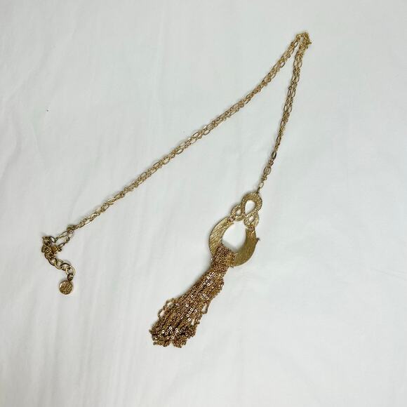 Lilly Pulitzer Fantasea Gold Tassle Neckace - Picture 2 of 3